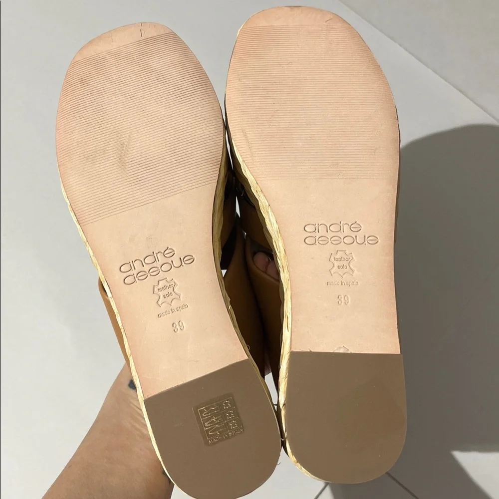Andre Assous Calesa wedge sandals camel leather espadrilles platforms sz 39 NEW!